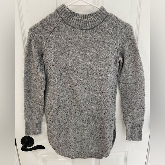 Tommy Hilfiger Sweaters - Tommy Hilfiger Marled Gray Wool Blend Sweater Split Sides Women’s Size XXS